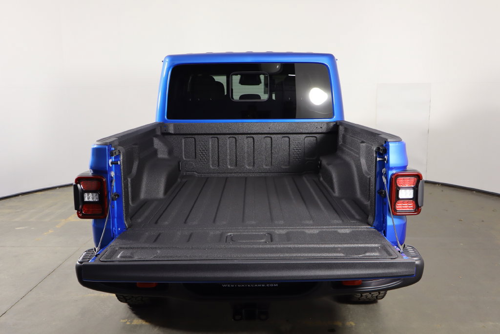 New 2026 Jeep Gladiator Rubicon w/ Steel Bumper Group AWD/4WD image 17