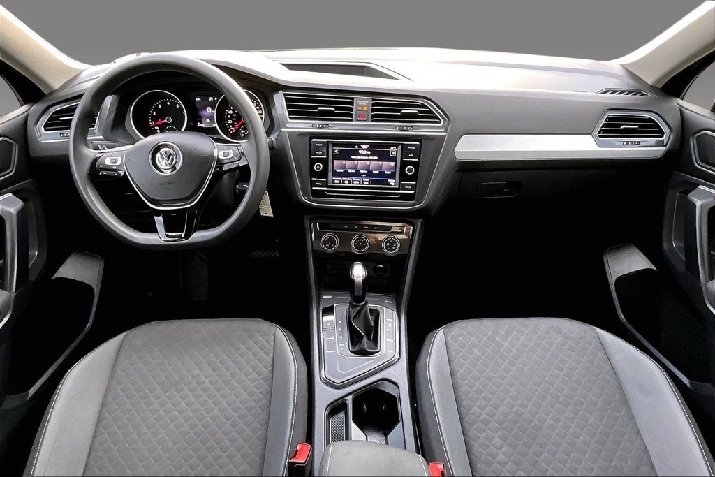 Used 2021 Volkswagen Tiguan S FWD image 9