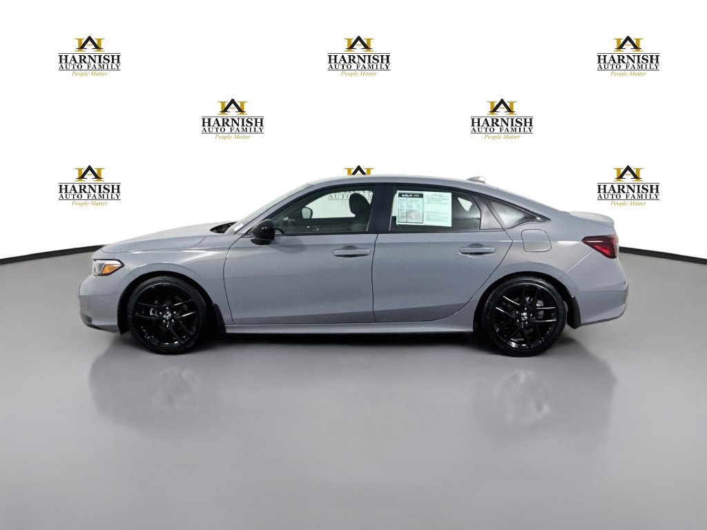 Used 2025 Honda Civic Sport image 4
