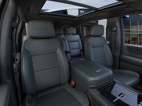 New 2026 GMC Yukon XL AT4 AWD/4WD image 40