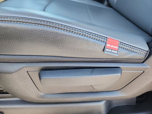 New 2024 RAM 5500 Tradesman image 15