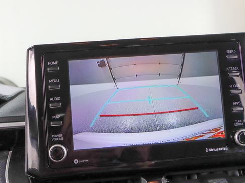 Used 2022 Toyota Corolla LE FWD image 18