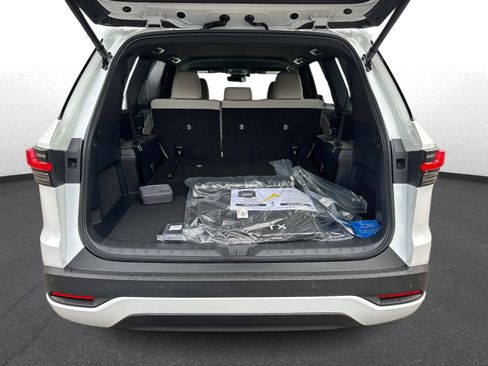 New 2026 Lexus TX 350 FWD image 11