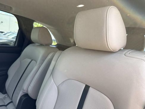 Certified 2024 MAZDA CX-90 Plug-In Hybrid w/ Preferred AWD/4WD image 19