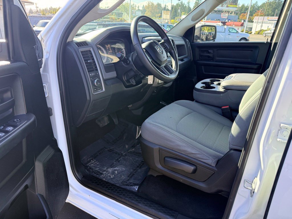 Used 2018 RAM 1500 Express w/ Express Value Package AWD/4WD image 15