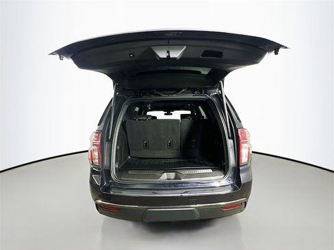 Used 2022 Chevrolet Tahoe Z71 w/ Z71 Off-Road Package image 37