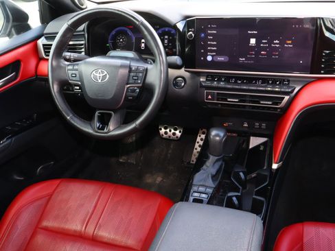 Used 2025 Toyota Camry XSE w/ Premium Plus Package image 10