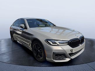 Used 2021 BMW 540i w/ M Sport Package RWD video 1
