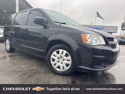 Used 2017 Dodge Grand Caravan SE w/ Power Window Group