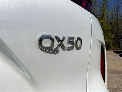 Used 2023 INFINITI QX50 Luxe AWD/4WD image 24