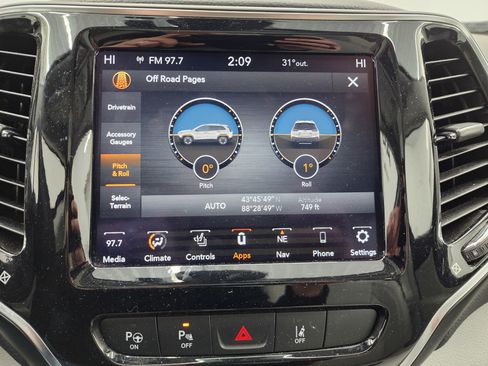 Used 2021 Jeep Cherokee Limited w/ Elite Package image 57