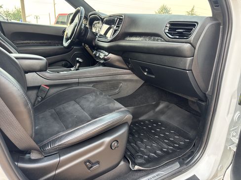 Used 2024 Dodge Durango R/T w/ Tow 'N Go Group AWD/4WD image 33