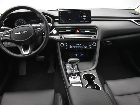 Used 2025 Genesis G70 2.5T AWD/4WD image 30