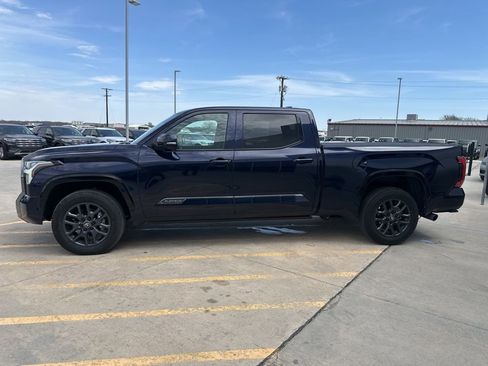 Used 2025 Toyota Tundra Platinum image 4