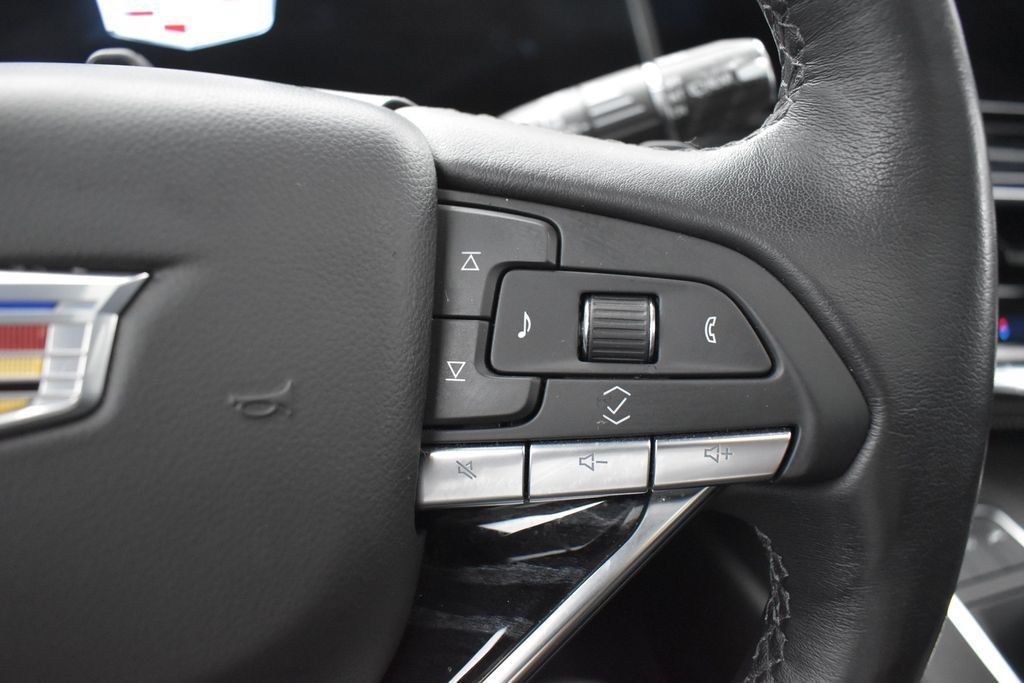 Used 2022 Cadillac Escalade Sport w/ Touring Package AWD/4WD image 16