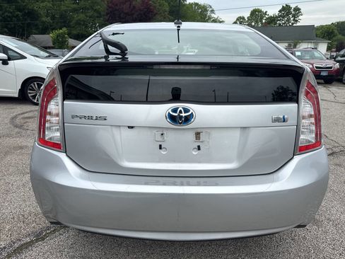 Used 2013 Toyota Prius Three w/ Solar Roof Pkg FWD image 6