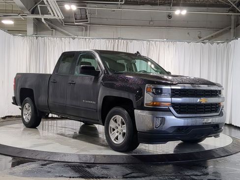 Used 2018 Chevrolet Silverado 1500 LT w/ All Star Edition image 20