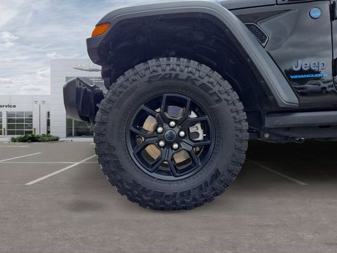Used 2025 Jeep Wrangler Unlimited Sport S 4xe AWD/4WD image 10