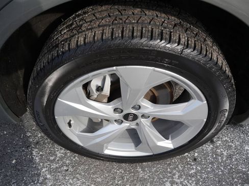 Certified 2023 Audi Q5 2.0T Premium Plus w/ Premium Plus Package image 15