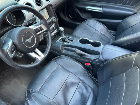 Used 2017 Ford Mustang GT Premium w/ Equipment Group 401A RWD image 11