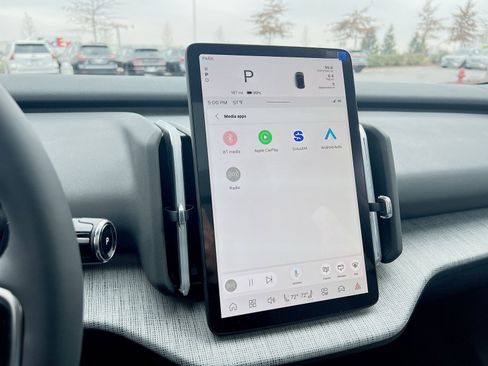 New 2026 Volvo EX30 Cross Country Ultra image 18