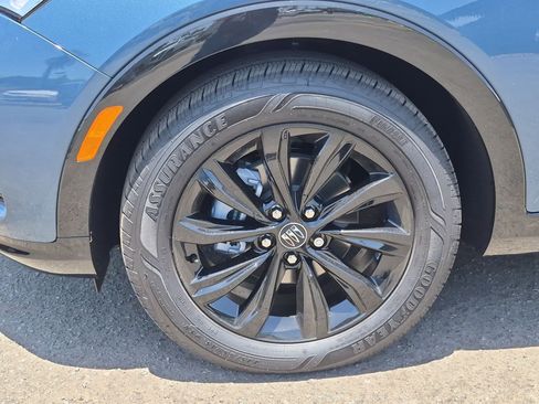 New 2026 Buick Envista Sport Touring w/ Advanced Safety Package FWD image 35