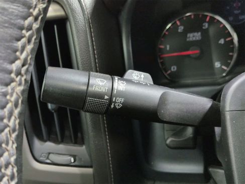 Used 2015 GMC Sierra 2500 Denali w/ Duramax Plus Package image 28