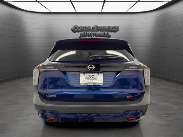 Used 2025 Nissan Kicks SR FWD image 4