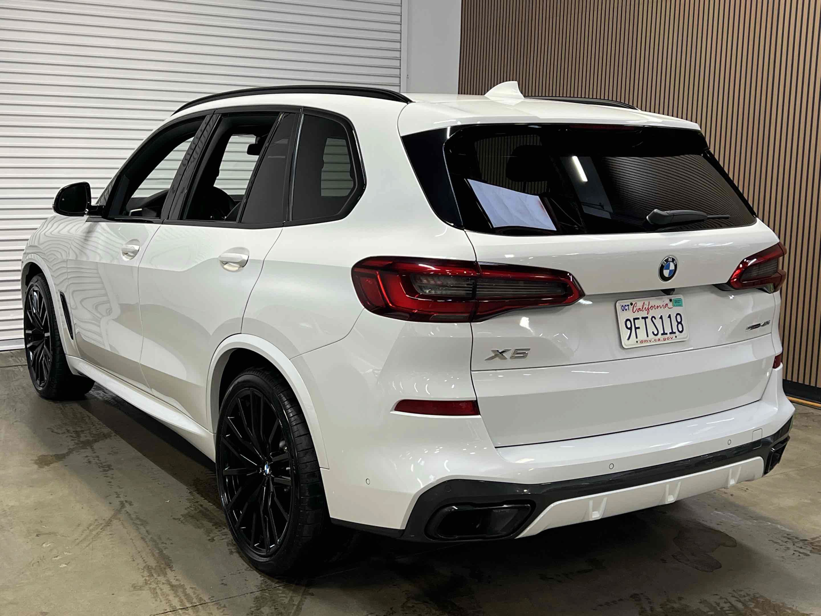 Used 2020 BMW X5 sDrive40i w/ M Sport Package RWD image 4