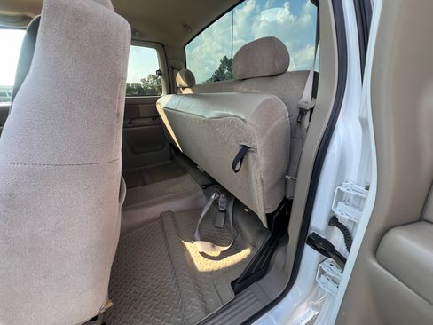 Used 2001 GMC Sierra 2500 4x4 Extended Cab w/ Convenience Plus Group image 66