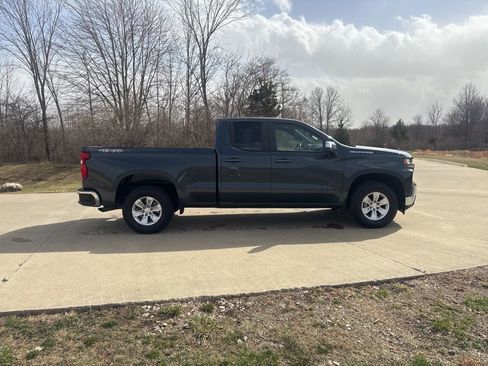 Used 2019 Chevrolet Silverado 1500 LT w/ All-Star Edition AWD/4WD image 10
