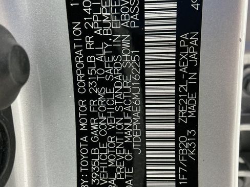 Used 2021 Toyota Corolla LE FWD image 47