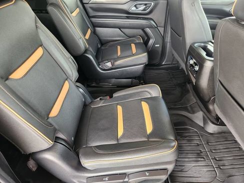 Used 2023 GMC Yukon XL AT4 AWD/4WD image 29