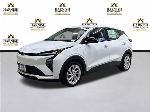 New 2027 Chevrolet Bolt LT w/ Comfort Package FWD image 1