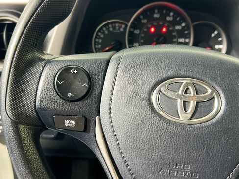 Used 2016 Toyota RAV4 LE FWD image 17
