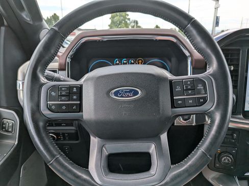 Used 2023 Ford F150 Lariat w/ Equipment Group 502A High AWD/4WD image 15