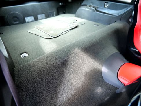 Used 2015 Chevrolet Corvette Z06 w/ Z07 Performance Package image 40