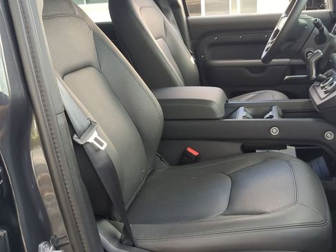 Used 2025 Land Rover Defender 130 Outbound image 24