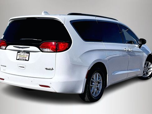 Used 2020 Chrysler Voyager LX w/ Cold Weather Group image 6