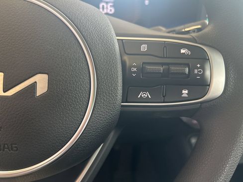 New 2026 Kia K5 LXS FWD image 18