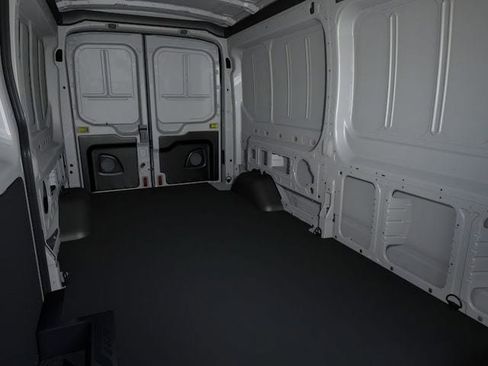 New 2026 Ford Transit 250 148 Medium Roof image 40