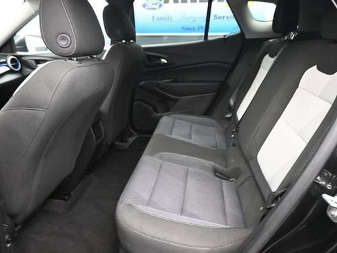 Used 2024 Chevrolet Trax LS FWD image 9