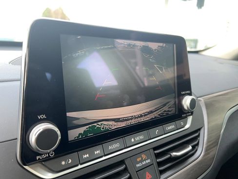 Used 2023 Nissan Altima 2.5 SV image 30