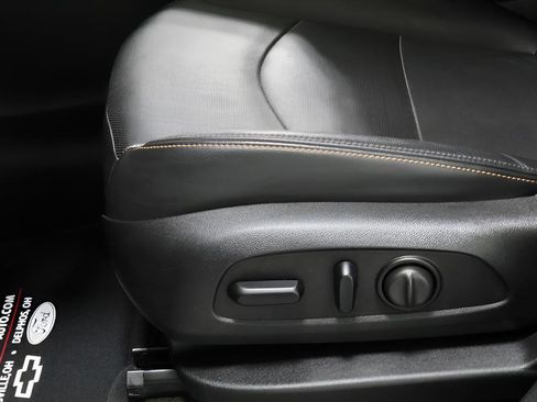 Used 2018 Chevrolet Equinox Premier AWD/4WD image 20