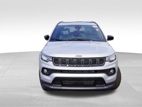 New 2025 Jeep Compass Latitude w/ Sun & Sound Group image 8