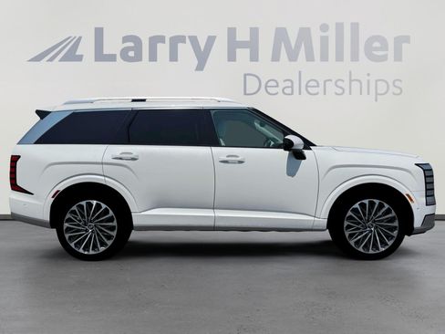 New 2026 Hyundai Palisade Calligraphy AWD/4WD image 9