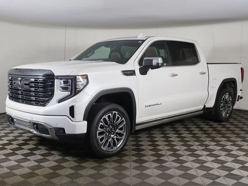 Used 2023 GMC Sierra 1500 Denali Ultimate AWD/4WD image 11