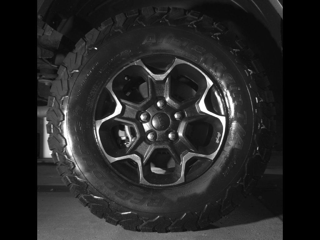 Used 2023 Jeep Wrangler Unlimited Rubicon 4xe AWD/4WD image 9