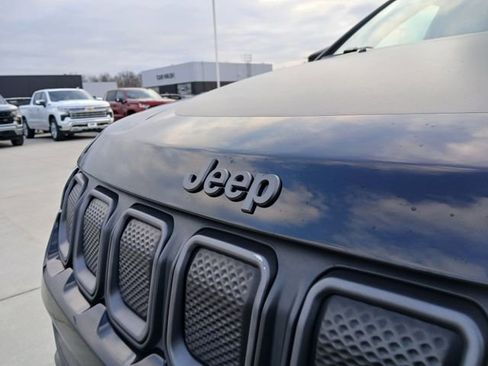 Used 2022 Jeep Compass Trailhawk image 32