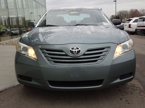 Used 2008 Toyota Camry LE image 7